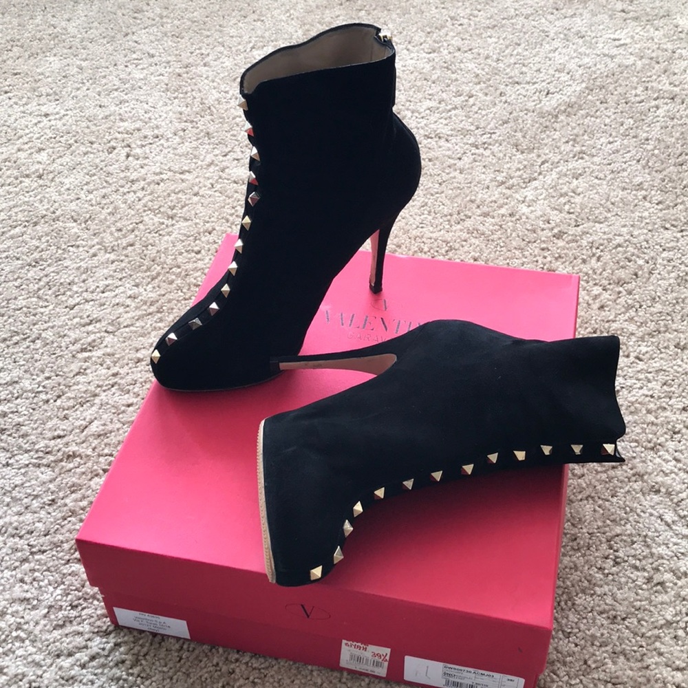 Valentino Black Suede Rockstud Boots 39.5